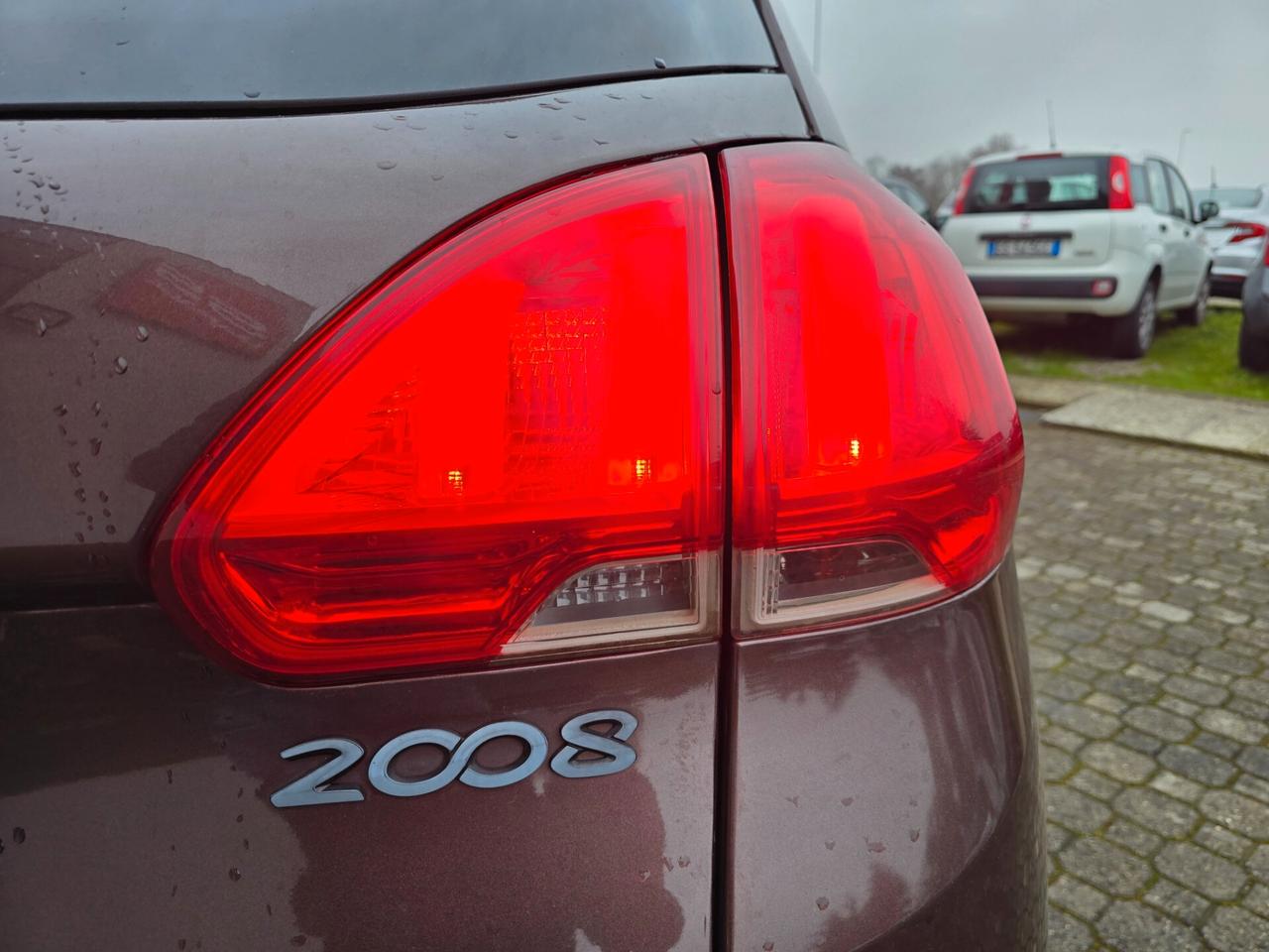 Peugeot 2008 BlueHDi 120 Allure