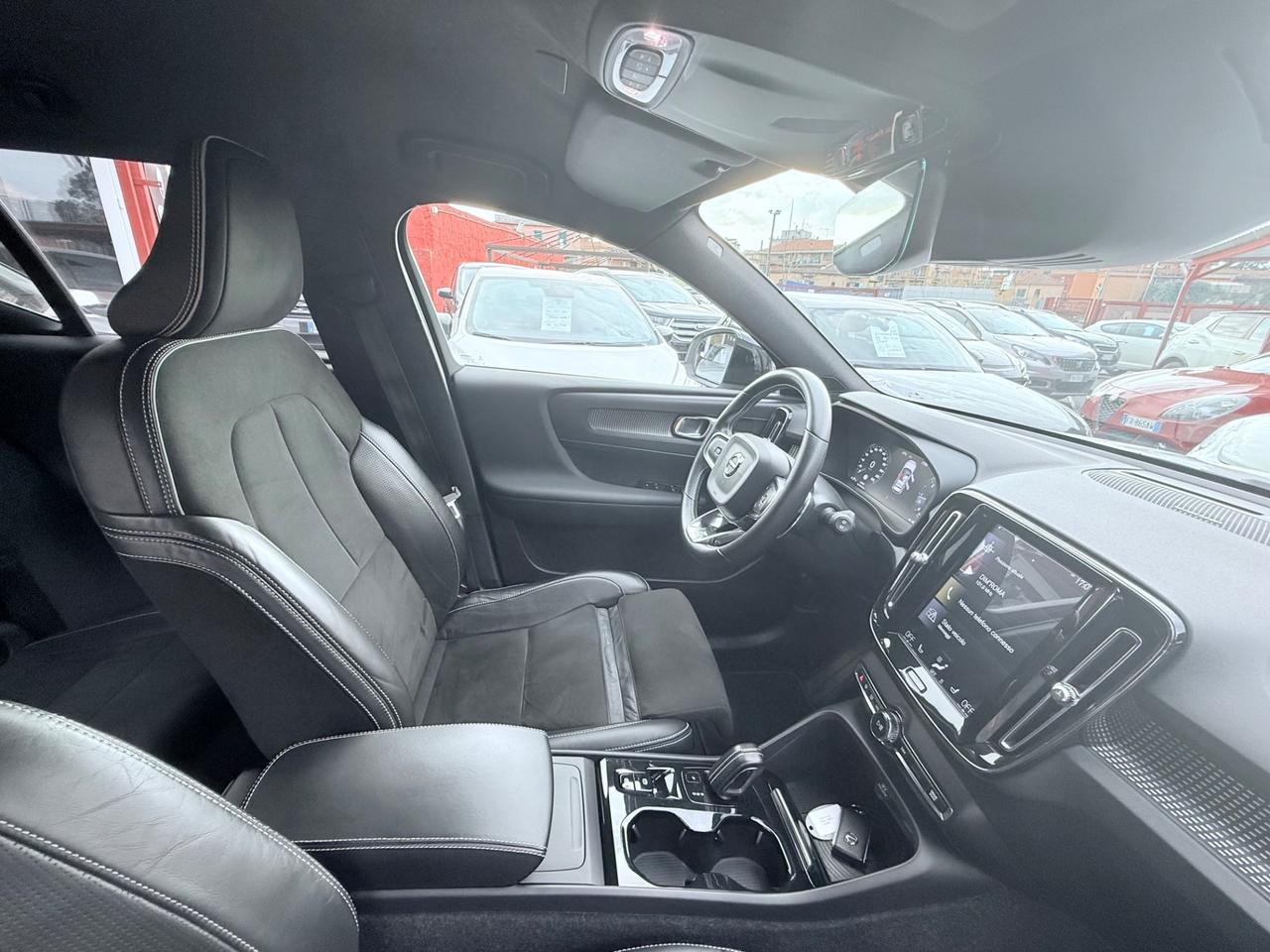 XC40 D4 AWD Geartronic R-design-unipro-