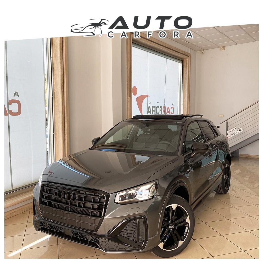 Audi Q2 30 TDI S tronic Identity Black con tetto apribile