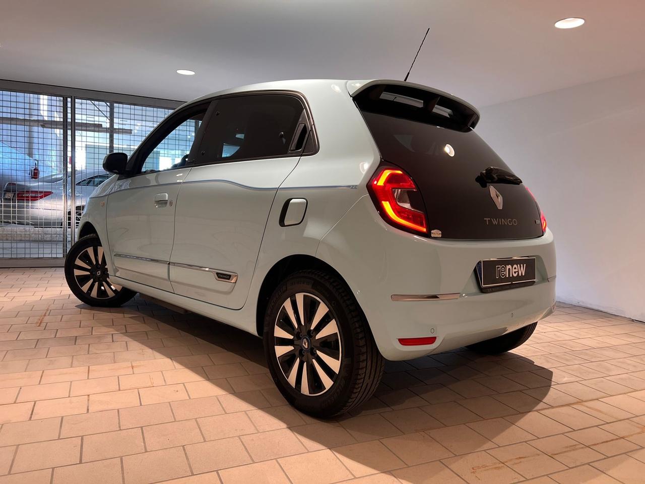 Renault Twingo Electric Intens 500€ di ricariche omaggio