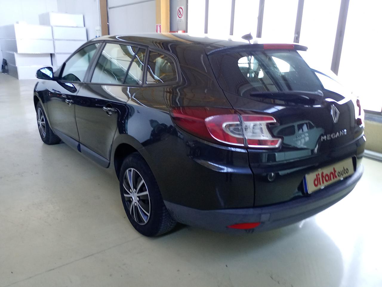 Renault Megane Mégane 1.5 dCi 90CV SporTour Confort