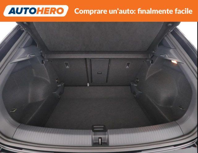 VOLKSWAGEN T-Roc 1.0 TSI R-Line Plus