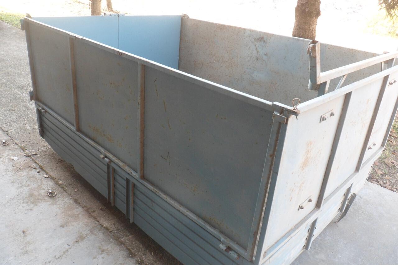 Piaggio Ape car p2/p3 solo cassone ribaltabile con soprasponde