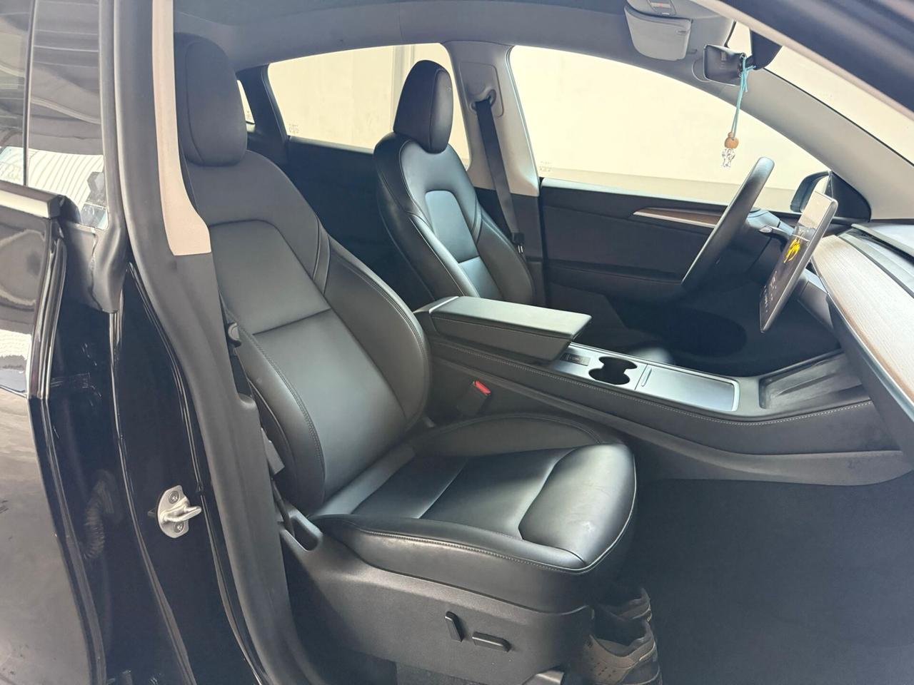 Tesla Model Y Performance AWD