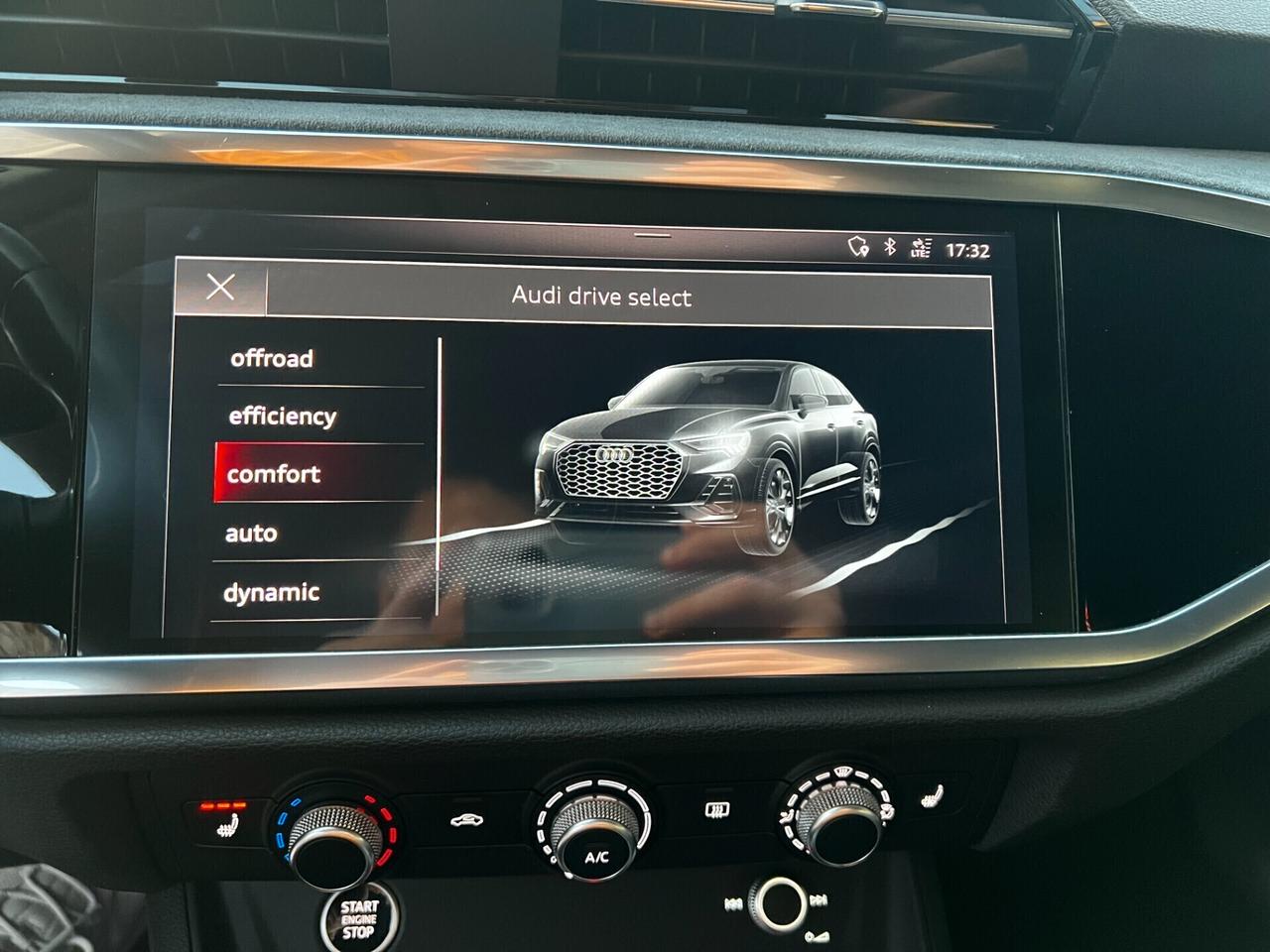 Audi Q3 SPB 40 TDI Quattro S tronic S Line-MATRIX