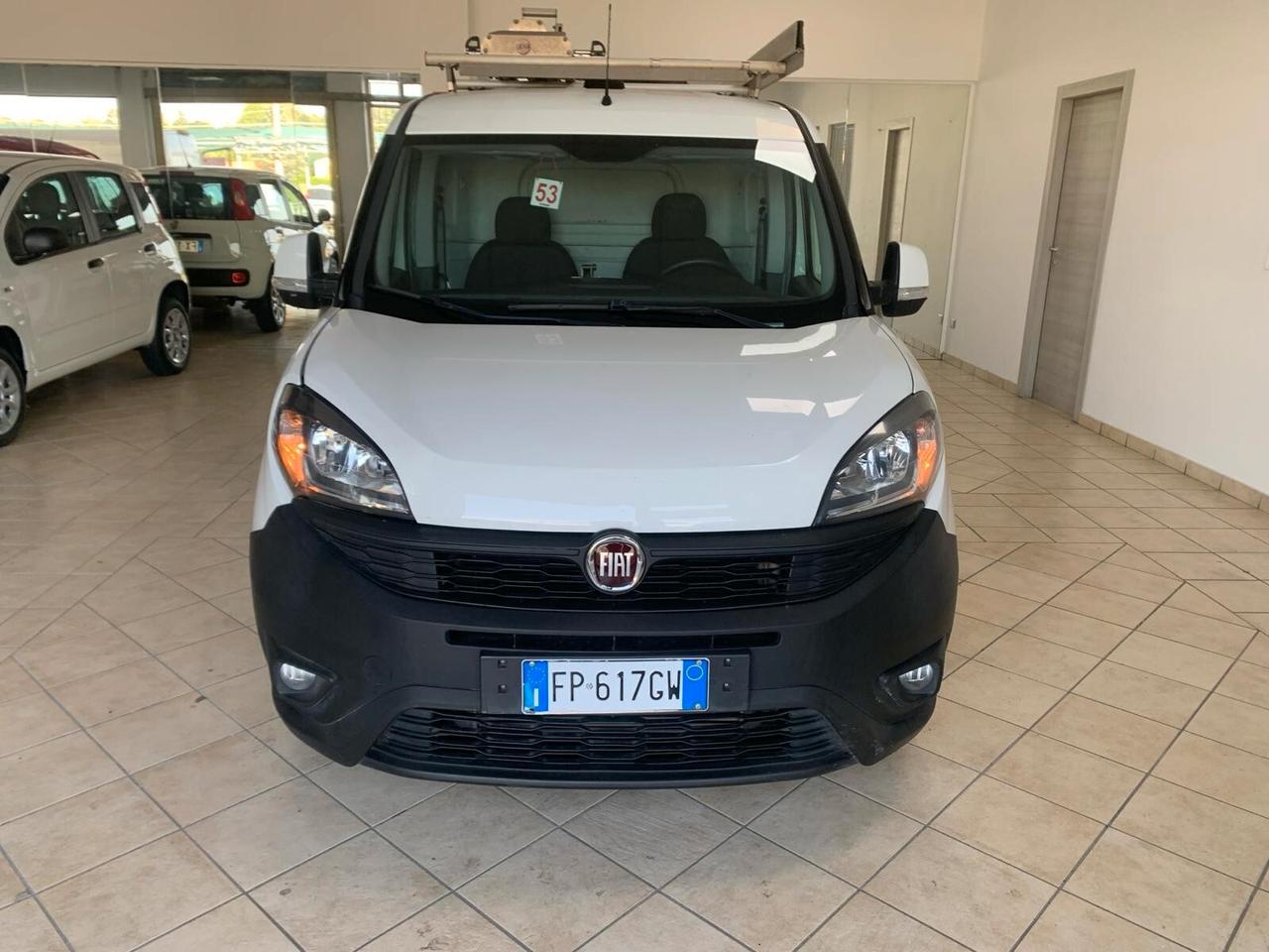Doblo Maxi 1.4 tjt natural power Active 120cv