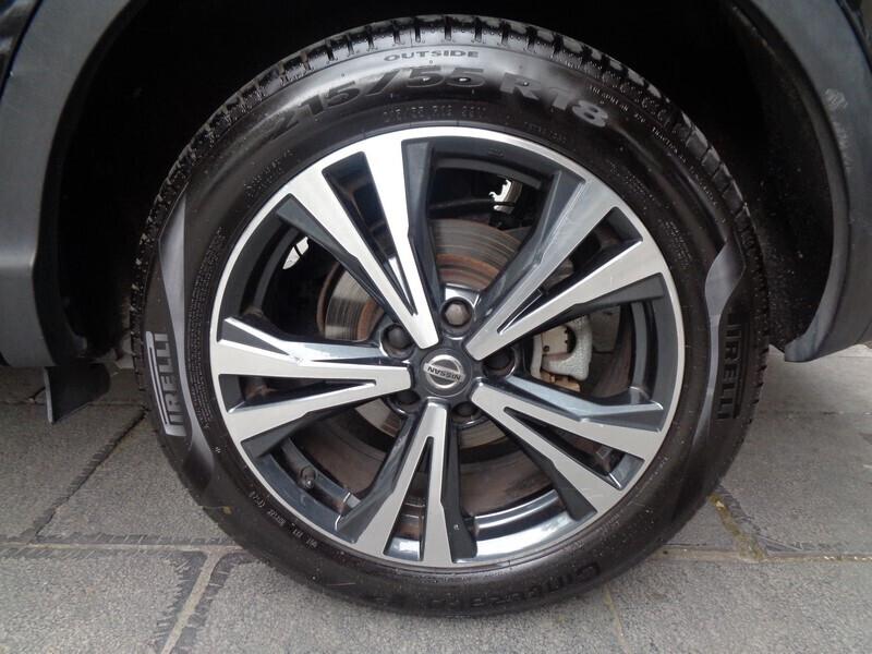 Nissan Qashqai 1.5 dCi N-Connecta
