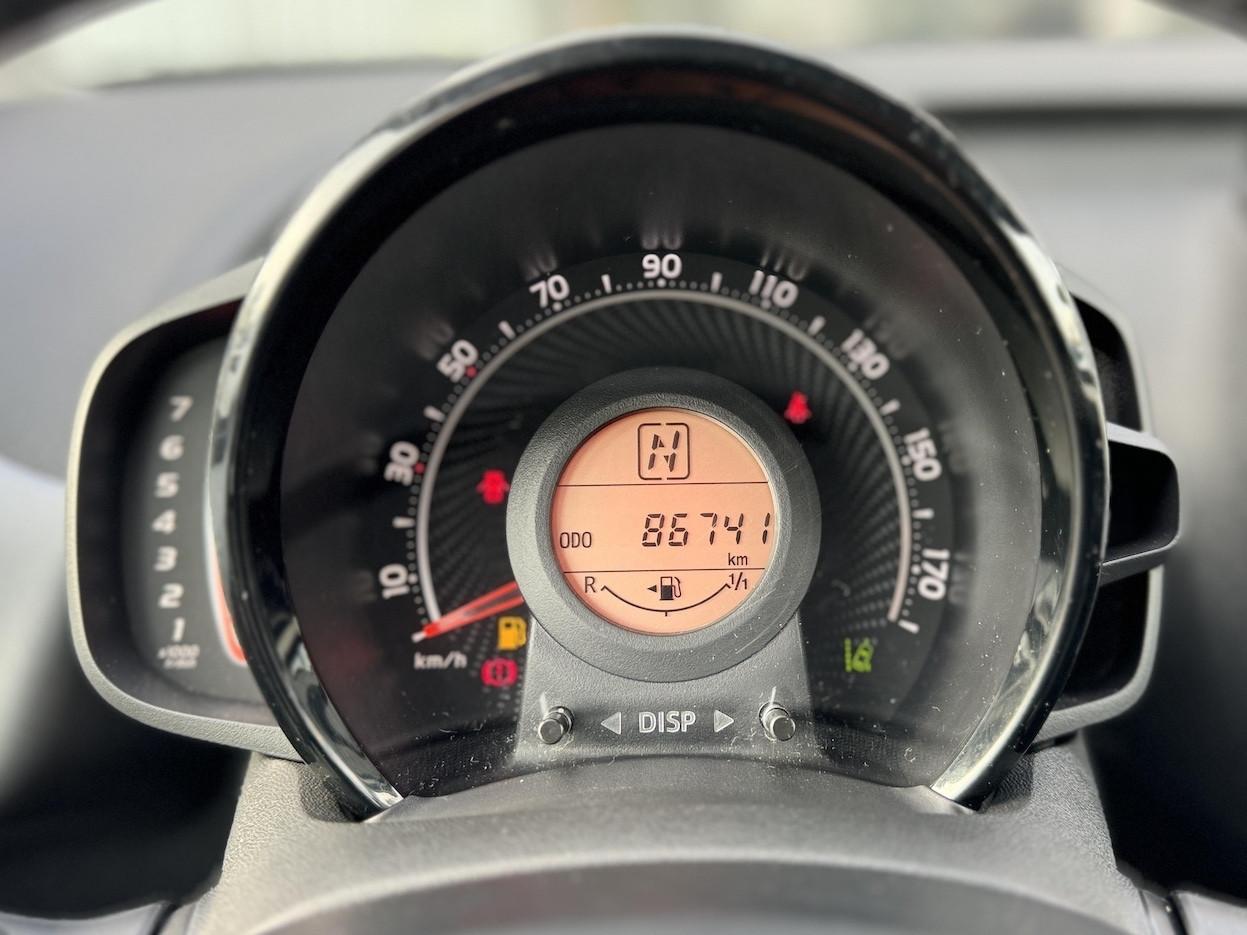 Toyota Aygo 1.0 Benzina 72CV E6 Automatica - 2019