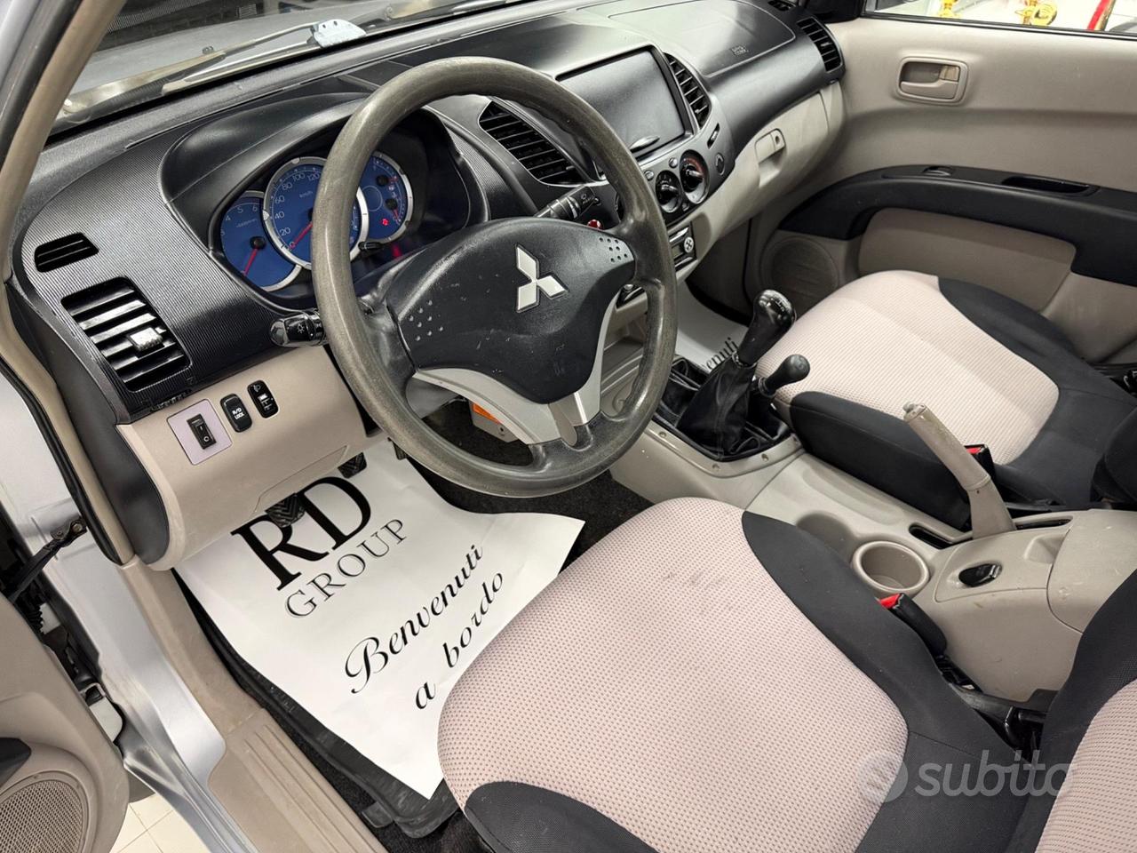 Mitsubishi L200 2.5d136CV DoubleCab iva esposta 4W