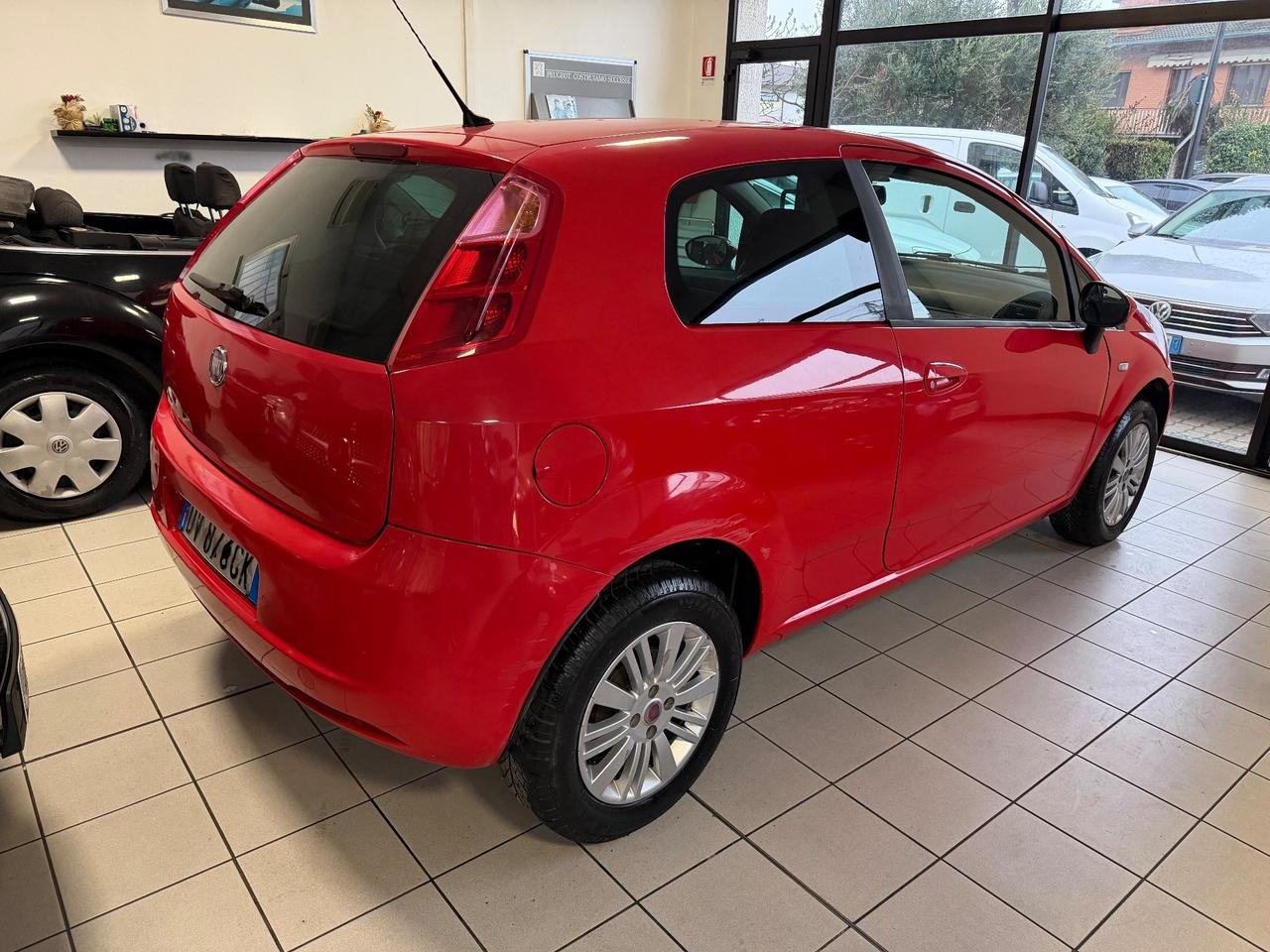 Fiat Grande Punto 1.4 3 porte Active Natural Power