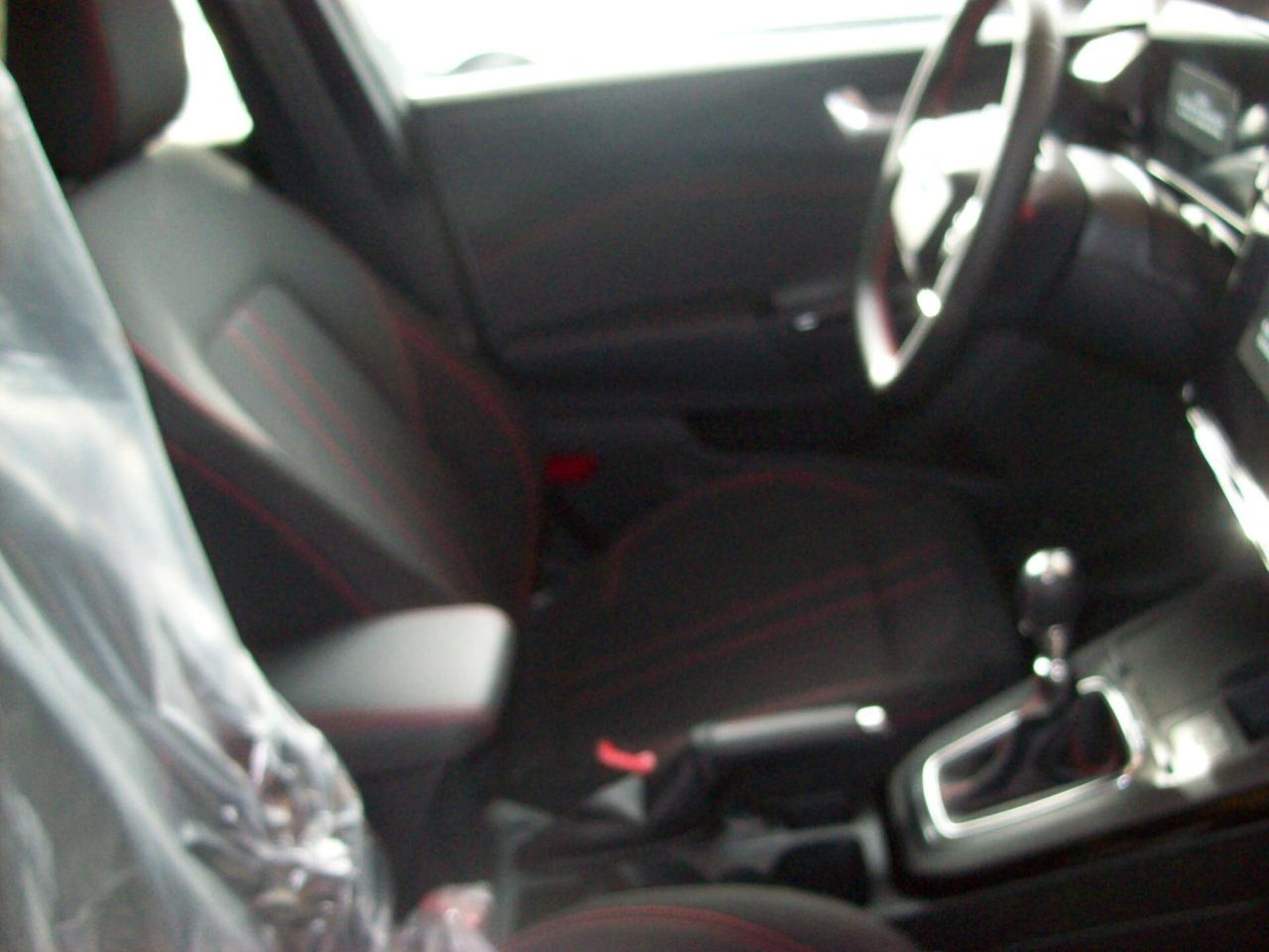 Ford Puma 1.0 EcoBoost Hybrid 125 CV S&S ST-Line X