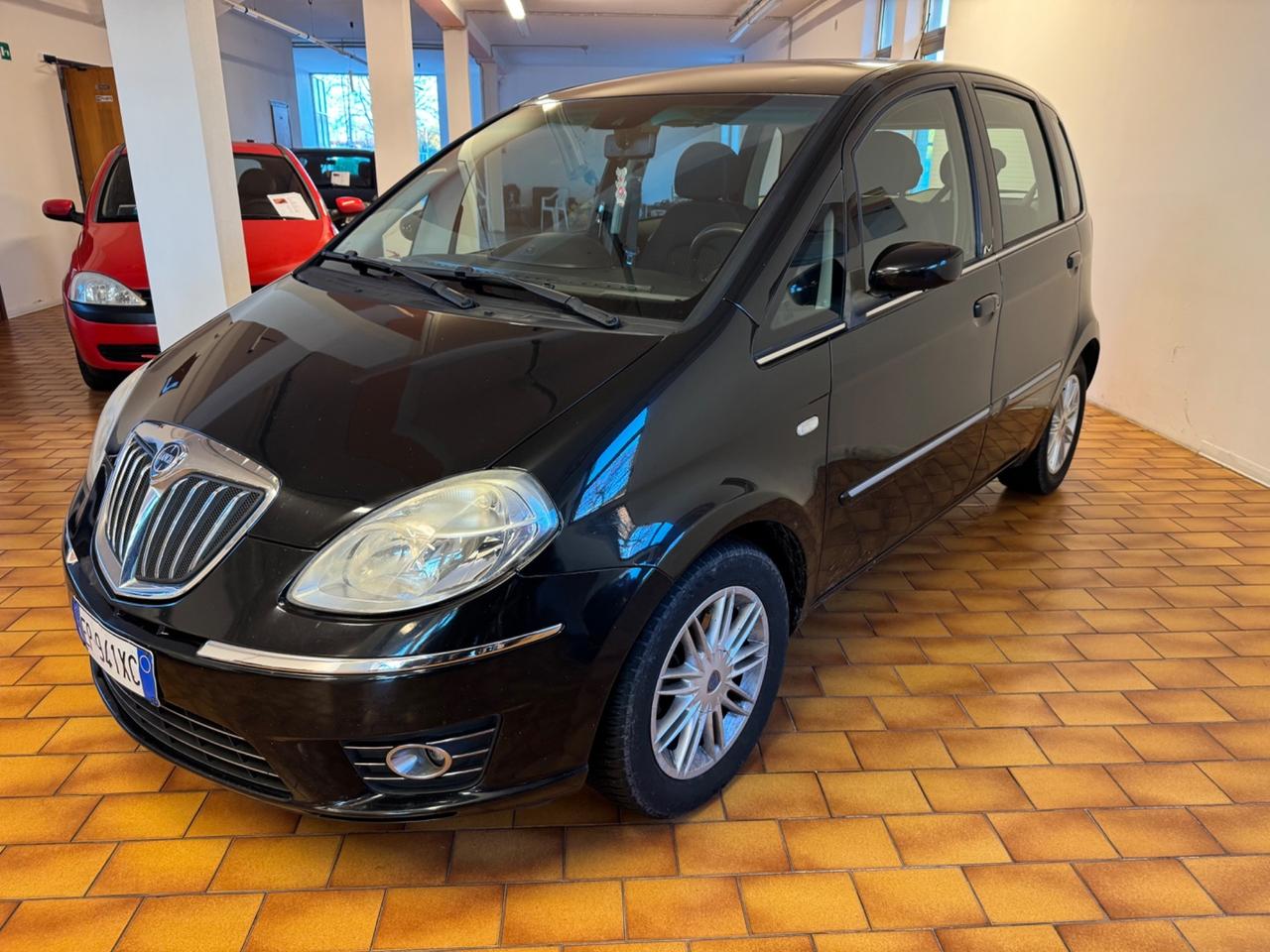 Lancia MUSA 1.3 DIESEL OK NEOPATENTATI