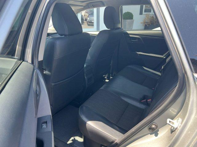 TOYOTA Auris Hybrid Lounge