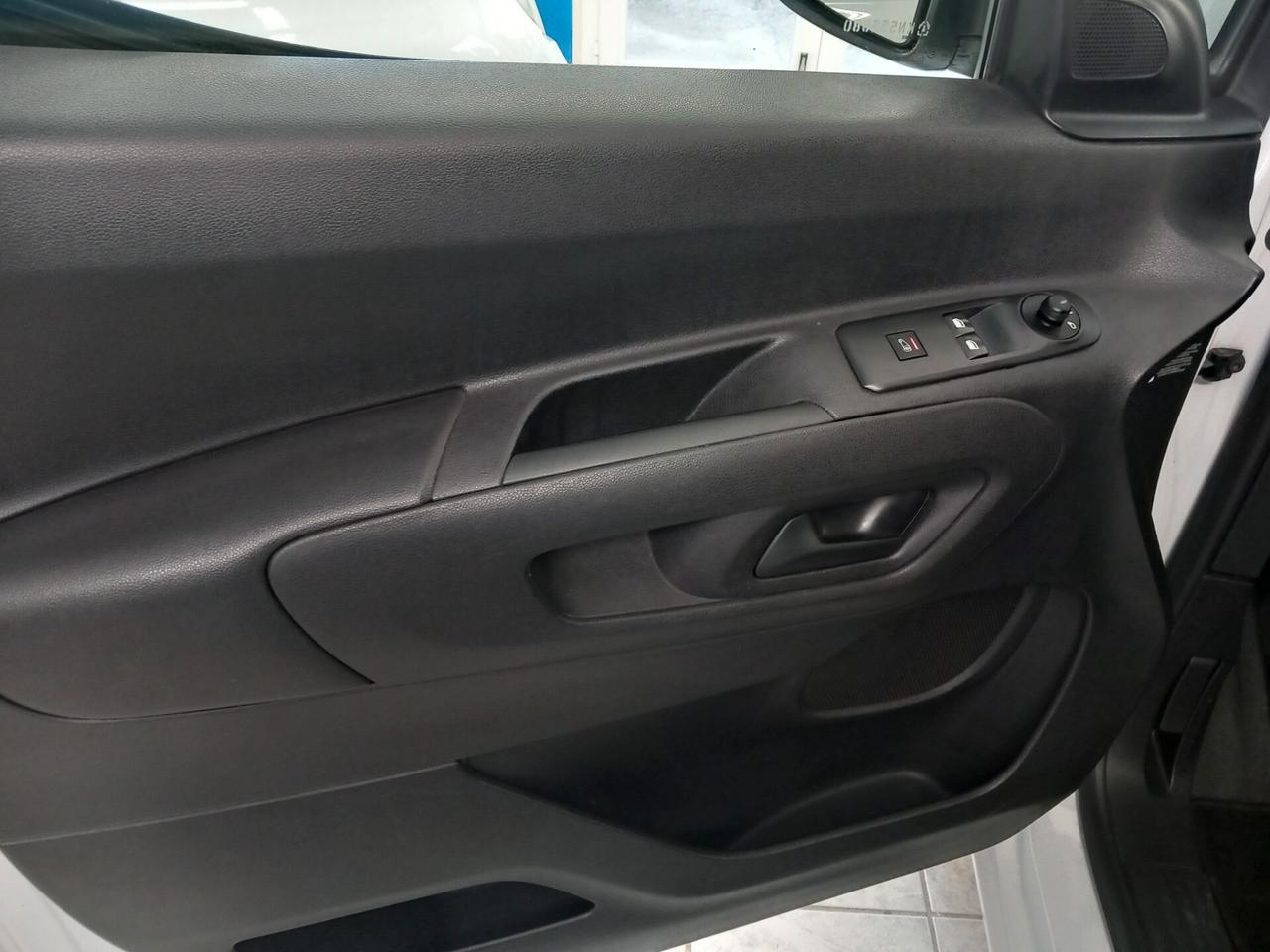 Citroen Berlingo anno 2019 automatico 1.5 diesel 172 mila km