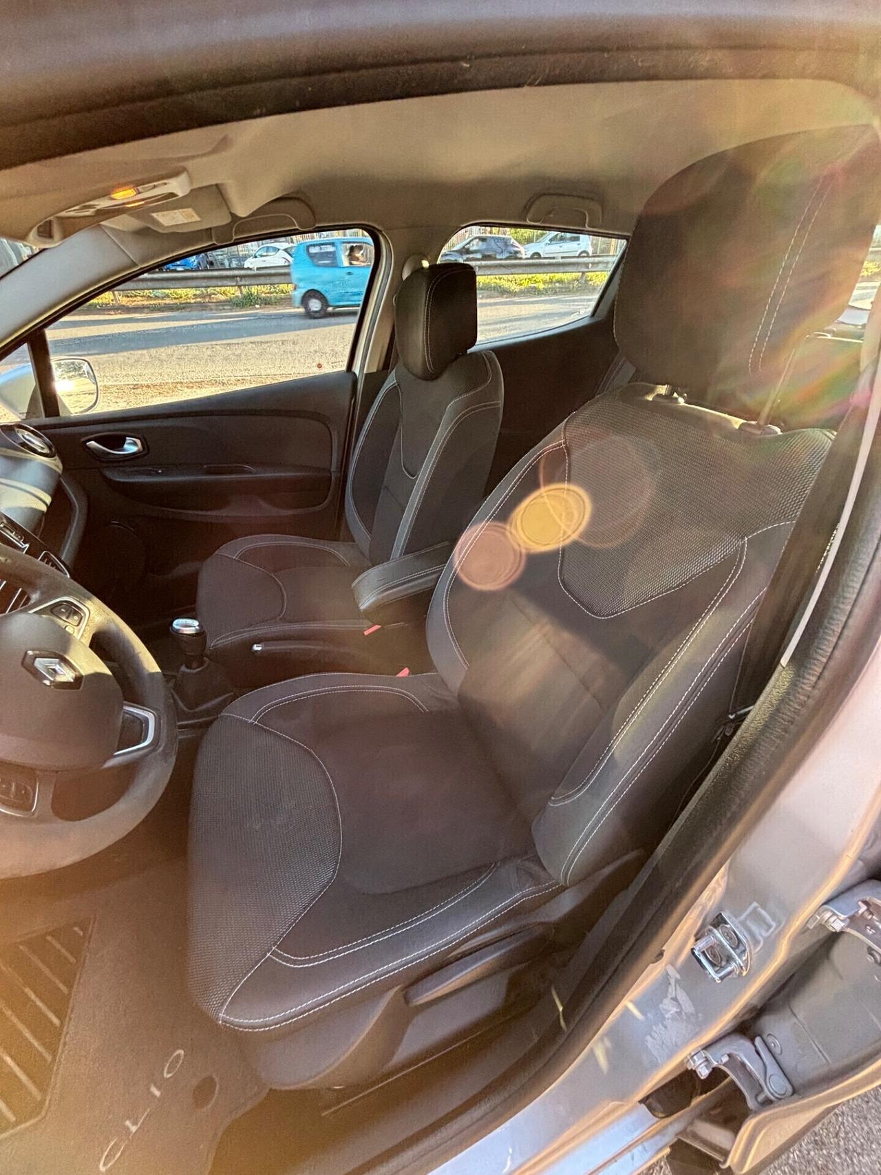 Renault Clio TCe 12V 90 CV GPL 5 porte Duel