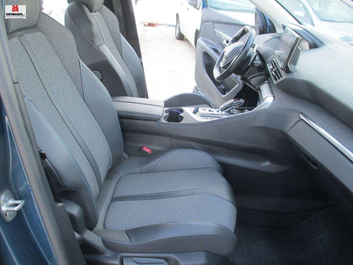 PEUGEOT 3008 BlueHDi 130 S&S EAT8 Allure Pack 2021