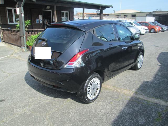 LANCIA Ypsilon 1.2 69 CV 5 porte GPL Ecochic Gold