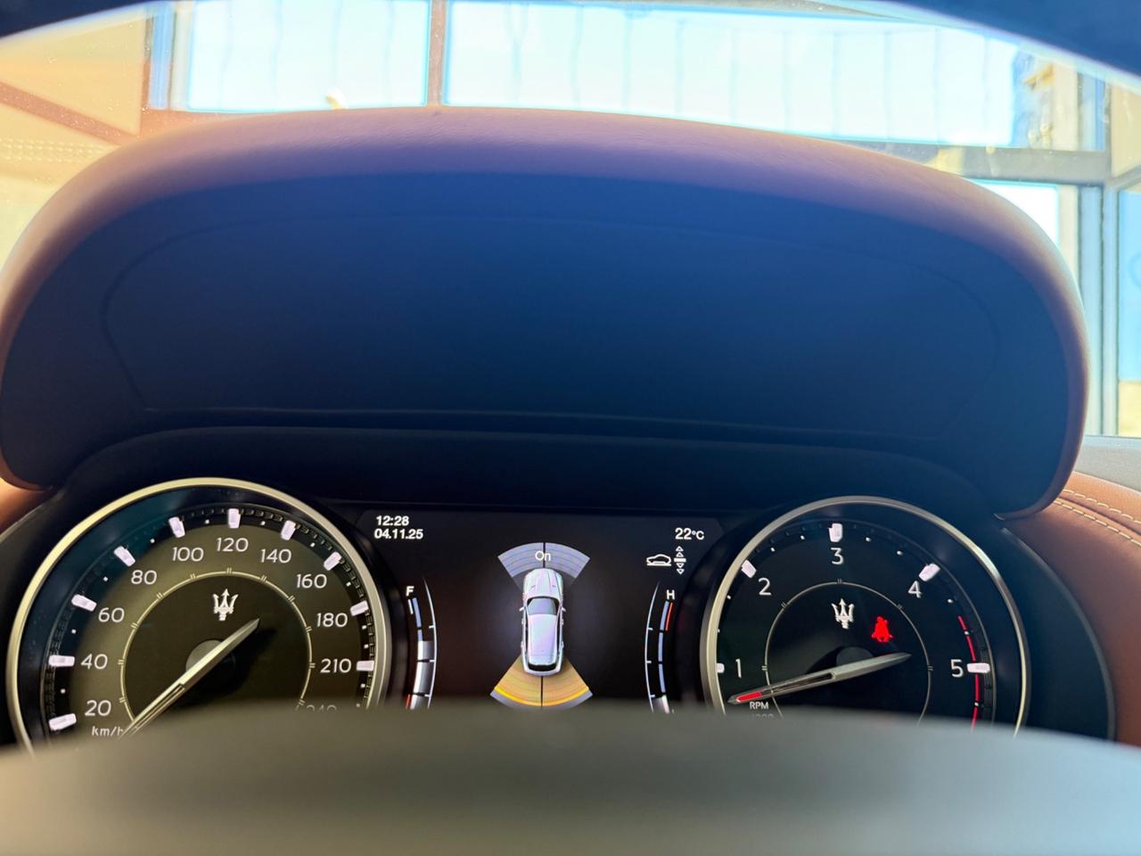 Maserati Levante Granlusso 250 auto TETTO APRIBIE APPLE CARPLAY,TELECAMERA,NAVI,KM CERTIFICATI ITALIA