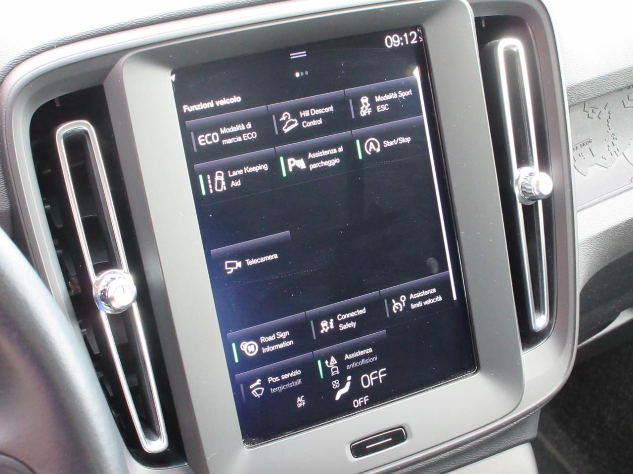 Volvo XC40 2.0 d3 Business AWD geartronic