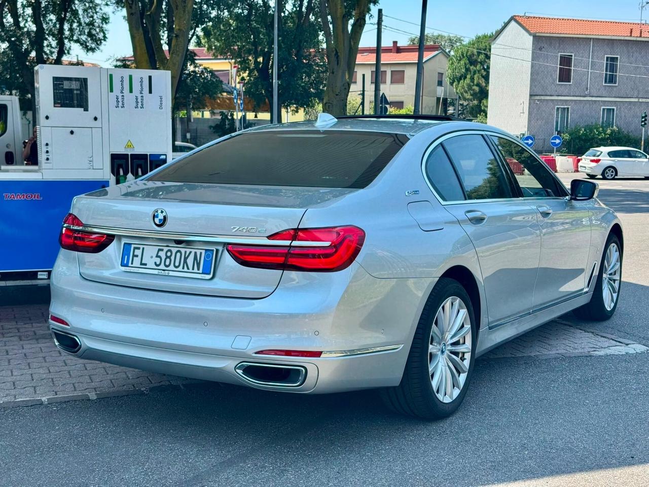 Bmw 740e Eccelsa 65.000km perfetta in tutto full optional