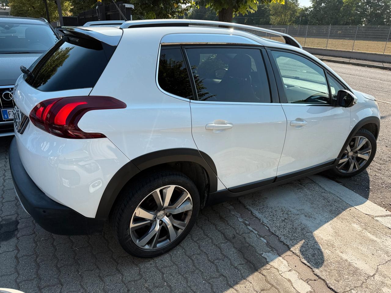 Peugeot 2008 BlueHDi 100 GT Line