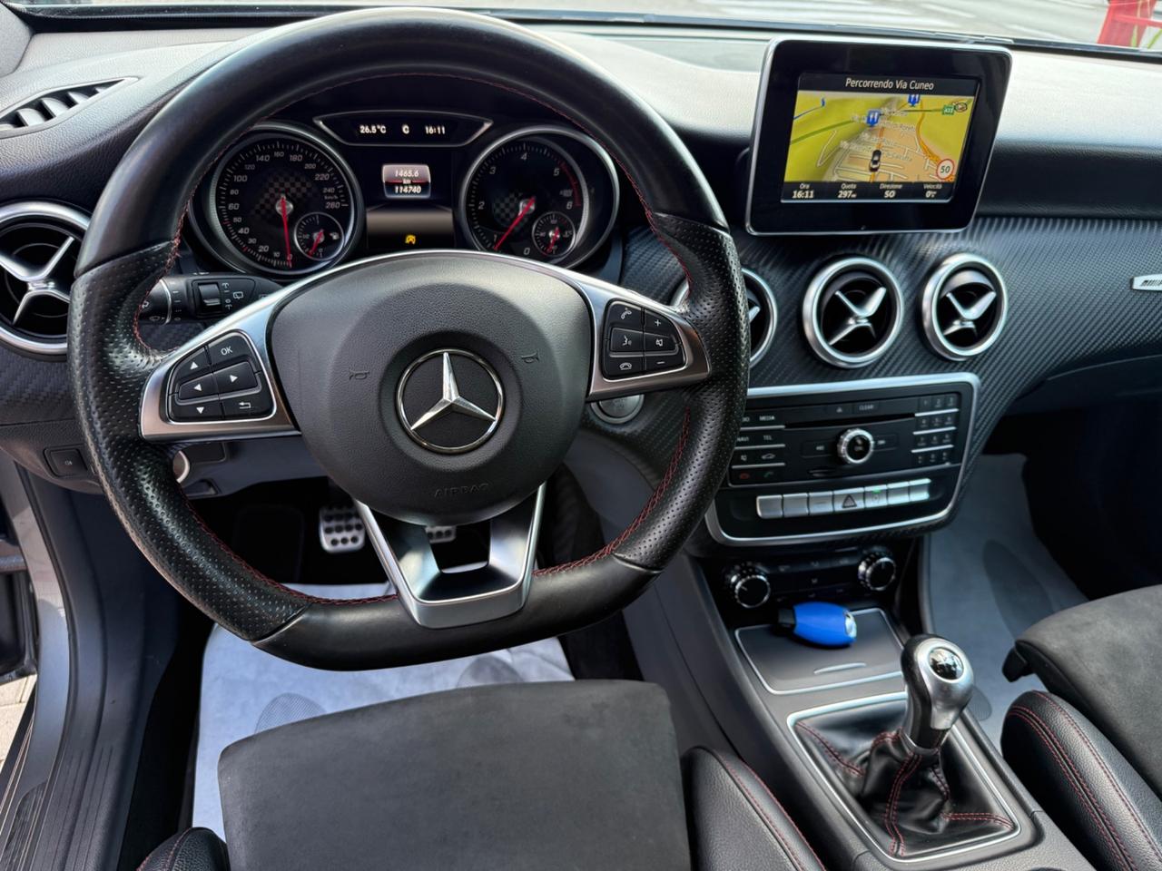Mercedes-benz A 180 d Premium AMG NEOPATENTATI