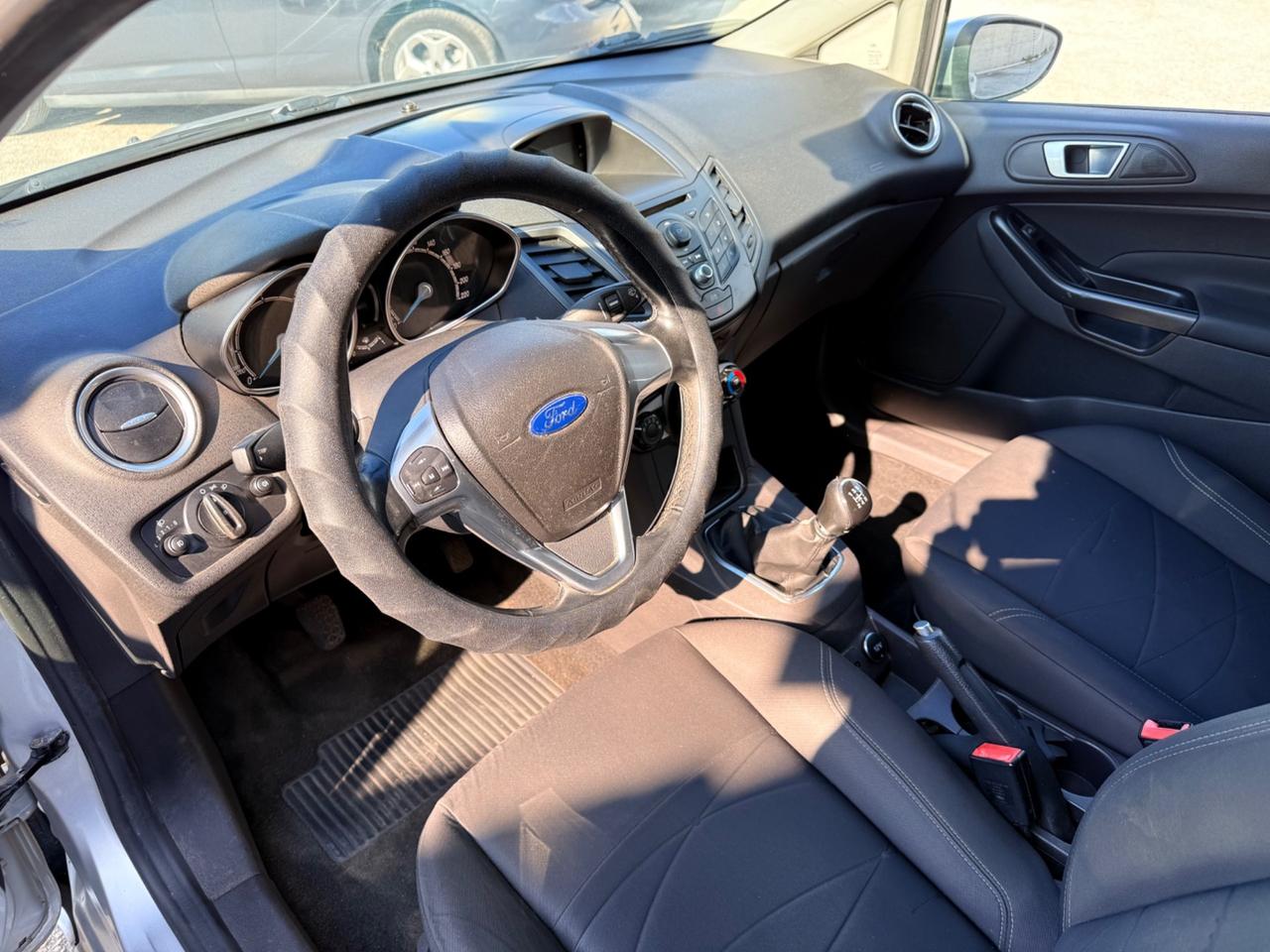Ford Fiesta 1.5 TDCi 75CV 5 porte
