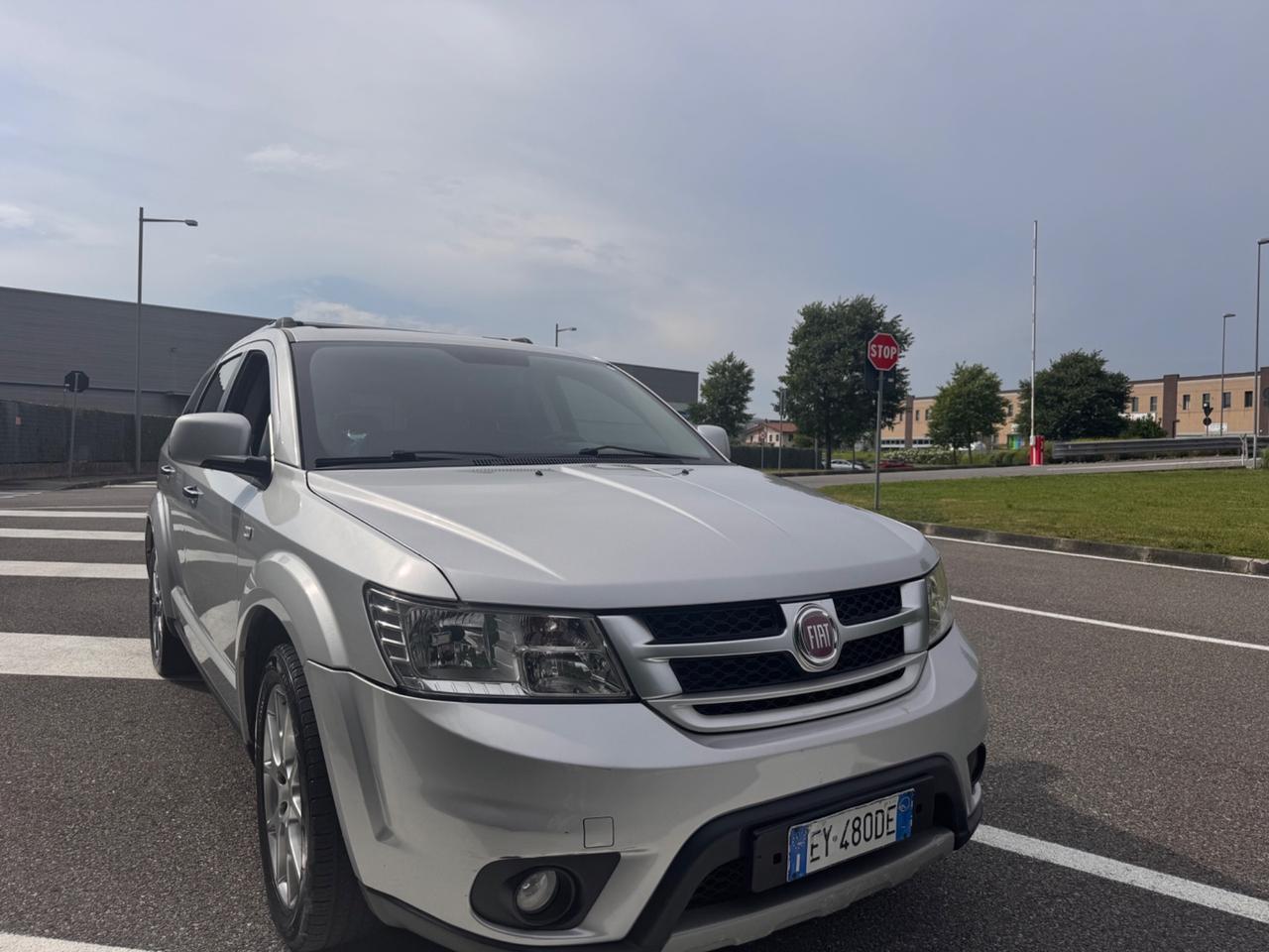 Fiat Freemont 2.0 diesel, 7 posti, automatico, 165.000 km, anno 2015