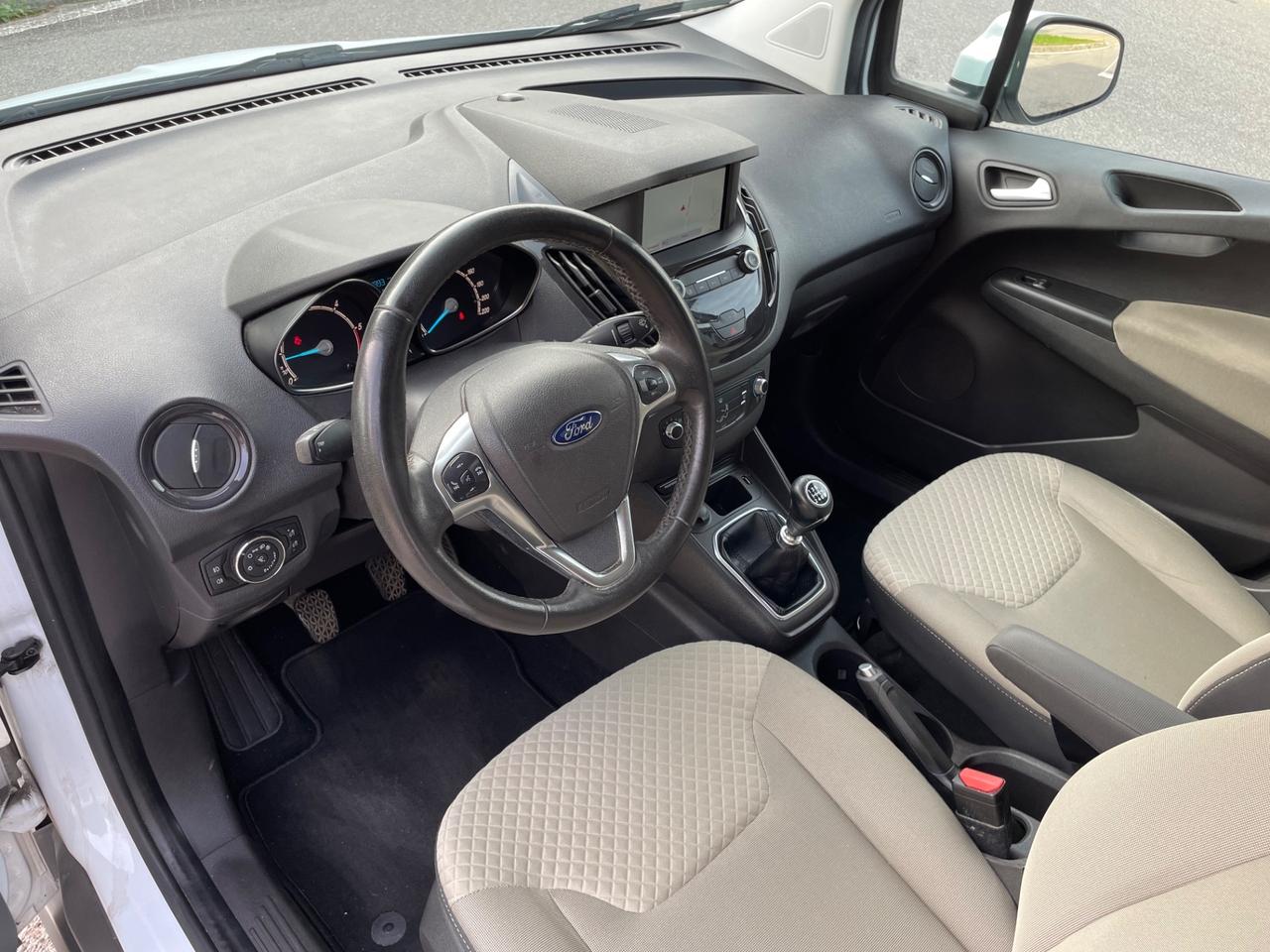 Ford Tourneo Courier 1.5 TDCI 100 CV Sport