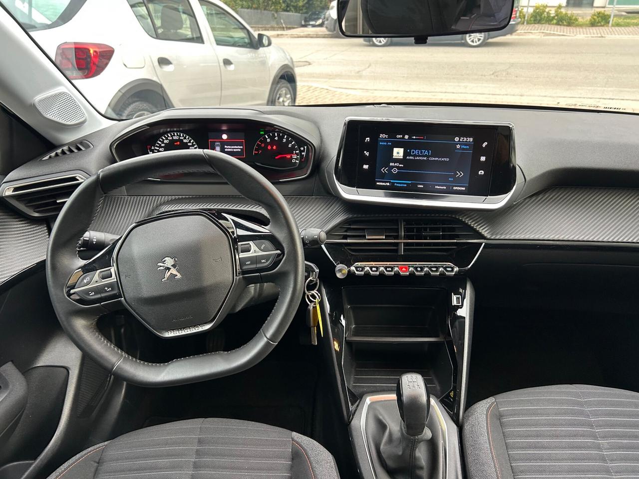 Peugeot 208 1.2 75 CV ( 30.000 KM) PARI AL NUOVO!!!