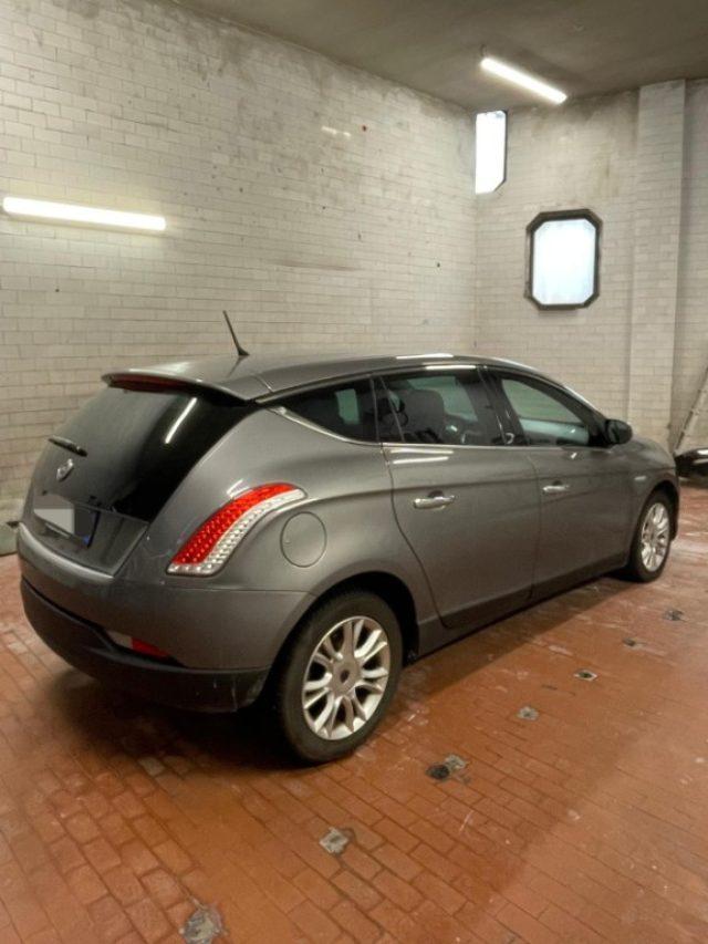 LANCIA Delta 1.6 MJT DPF 105 CV Steel