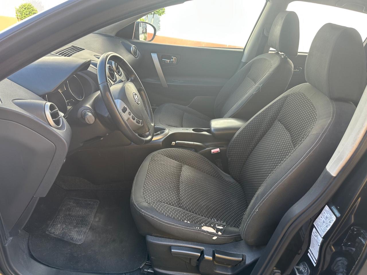 Nissan Qashqai 2.0 dCi DPF - 2009