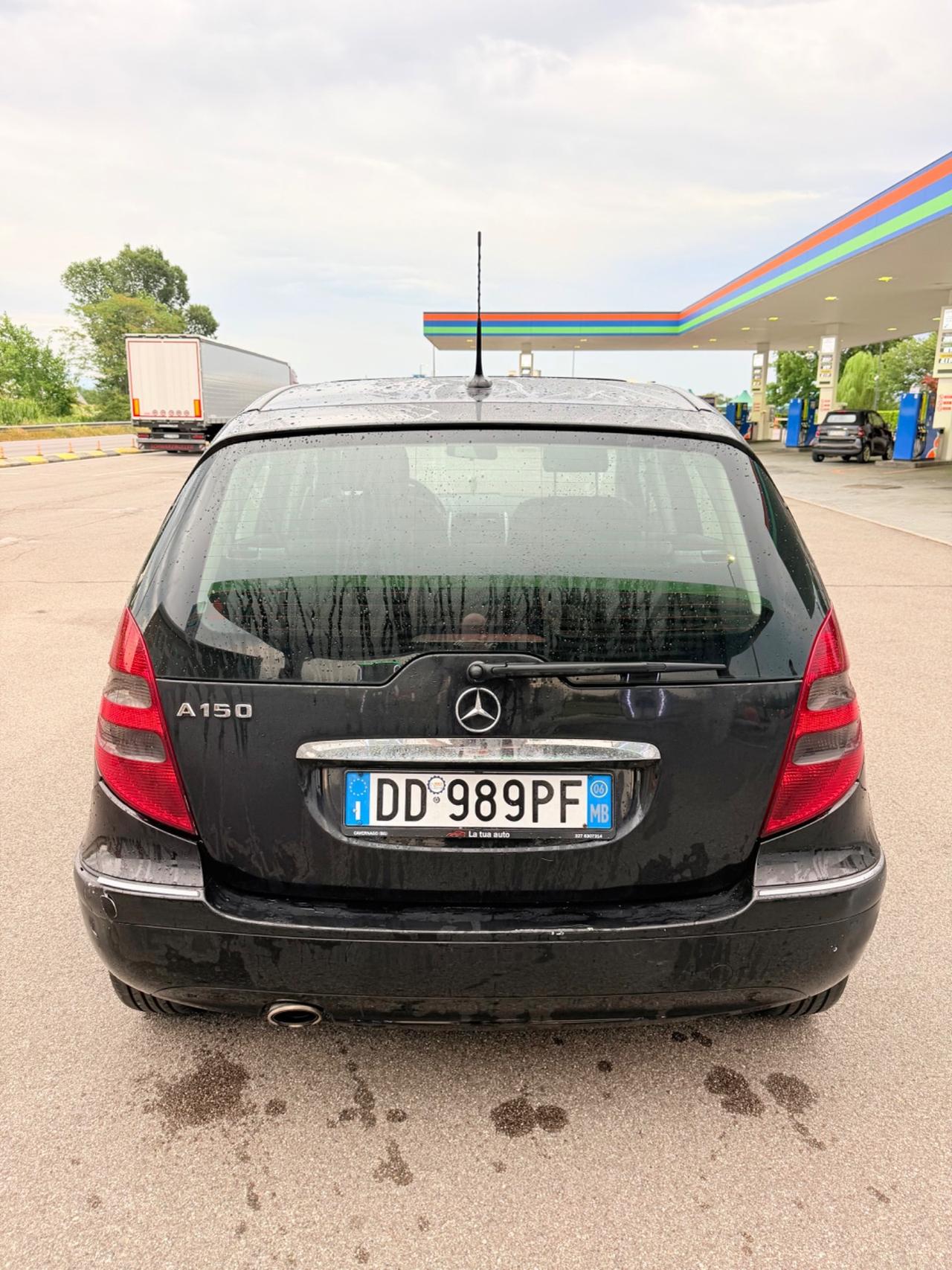 Mercedes-benz A 150 BlueEFFICIENCY Coupé Avantgarde