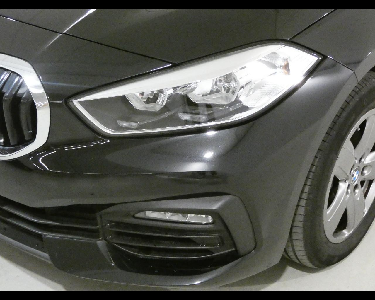 BMW Serie 1 (F40) - 116d 5p. Business Advantage