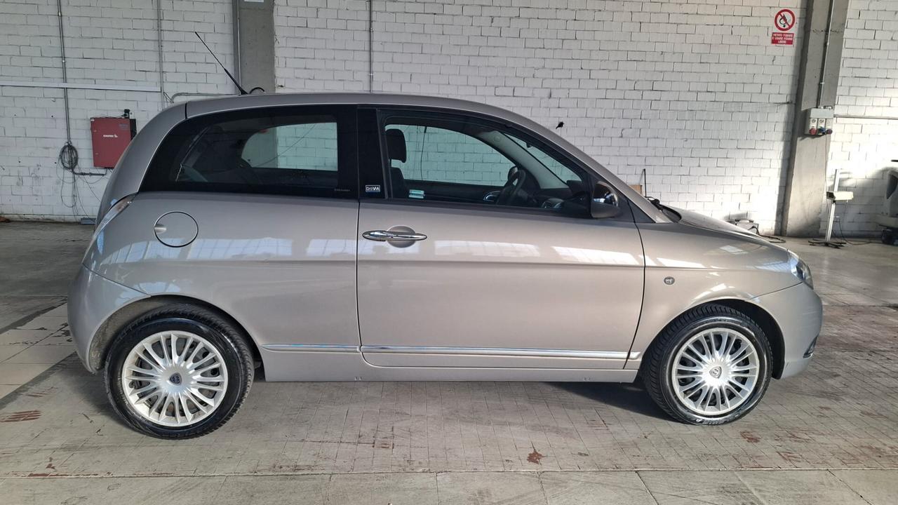 Lancia Ypsilon 1.2 69 CV Elle