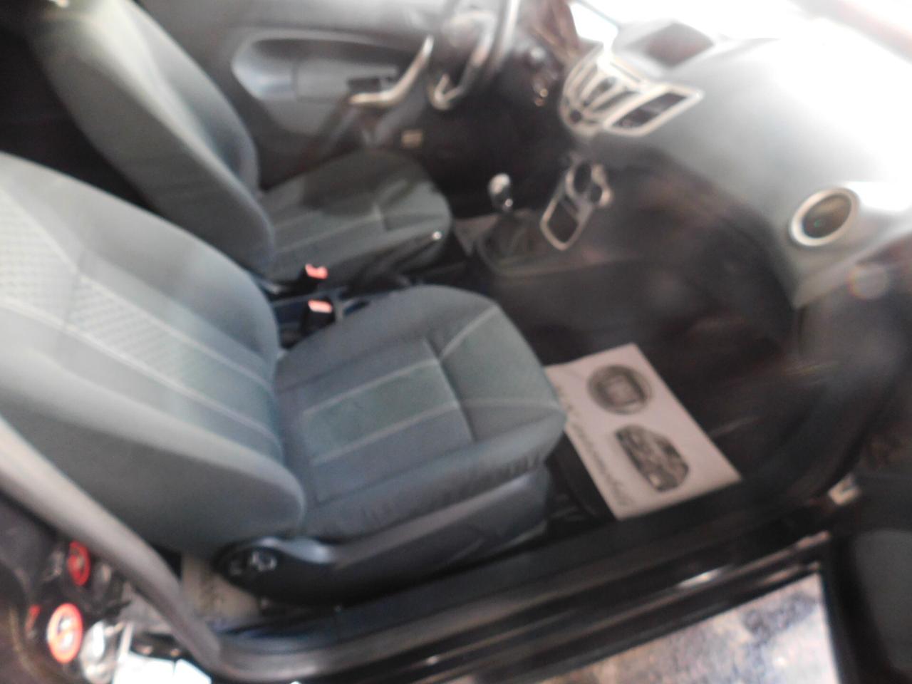 Ford Fiesta 1.4 96CV aut. 3 porte Titanium