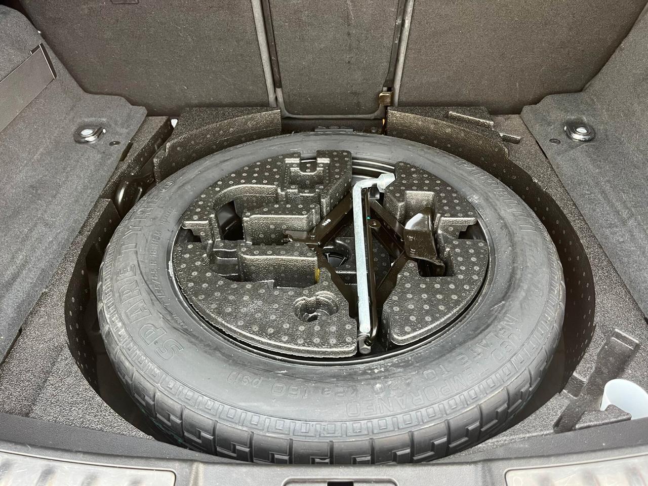 Land Rover Range Evoque 2.0D I4 180 CV AWD Auto R-Dynamic HSE