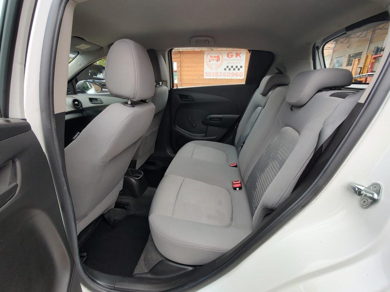 Chevrolet Aveo 1.2 70CV 5 porte LS, OK NEOPATENTATI, GARANZIA L.12 MESI.