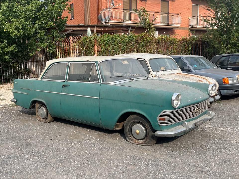 Opel Rekord P2 2 porte