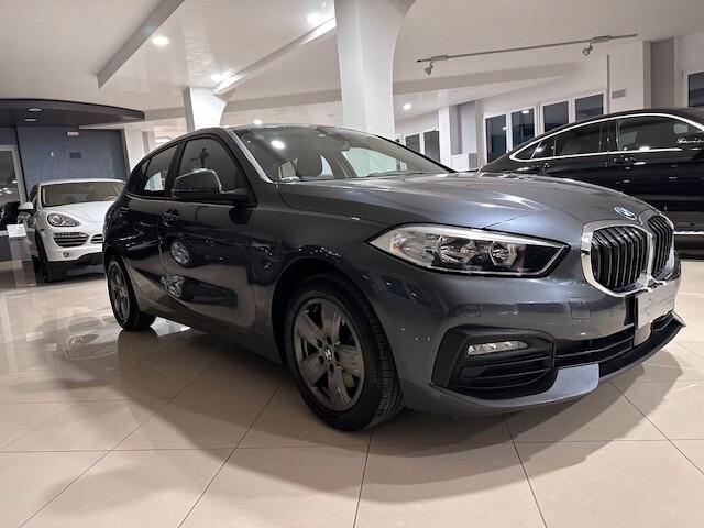 Bmw 116 116d 5p. Advantage