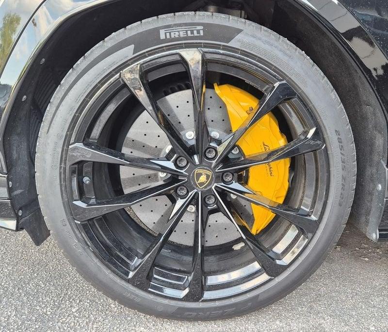 Lamborghini Urus 4.0 V8