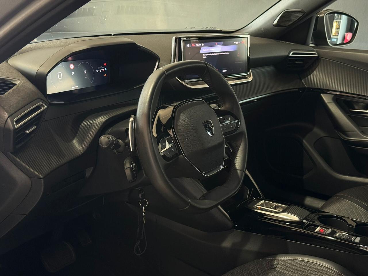 Peugeot 2008 PureTech 130 S&S EAT8 Allure