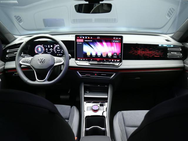 VOLKSWAGEN Tiguan 2.0 TDI 150 CV DSG Elegance