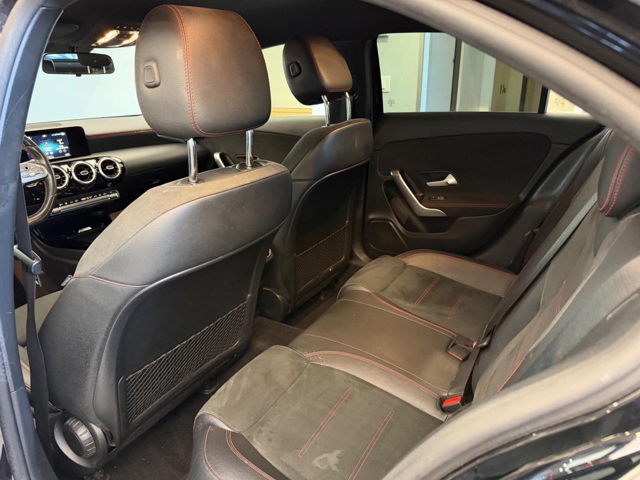 Mercedes-Benz A 200 Automatic 4p. Premium AMG BERLINA SEDAN