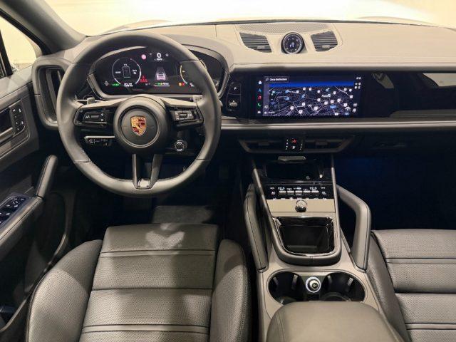 PORSCHE Cayenne 3.0 V6 E-Hybrid Black Edition