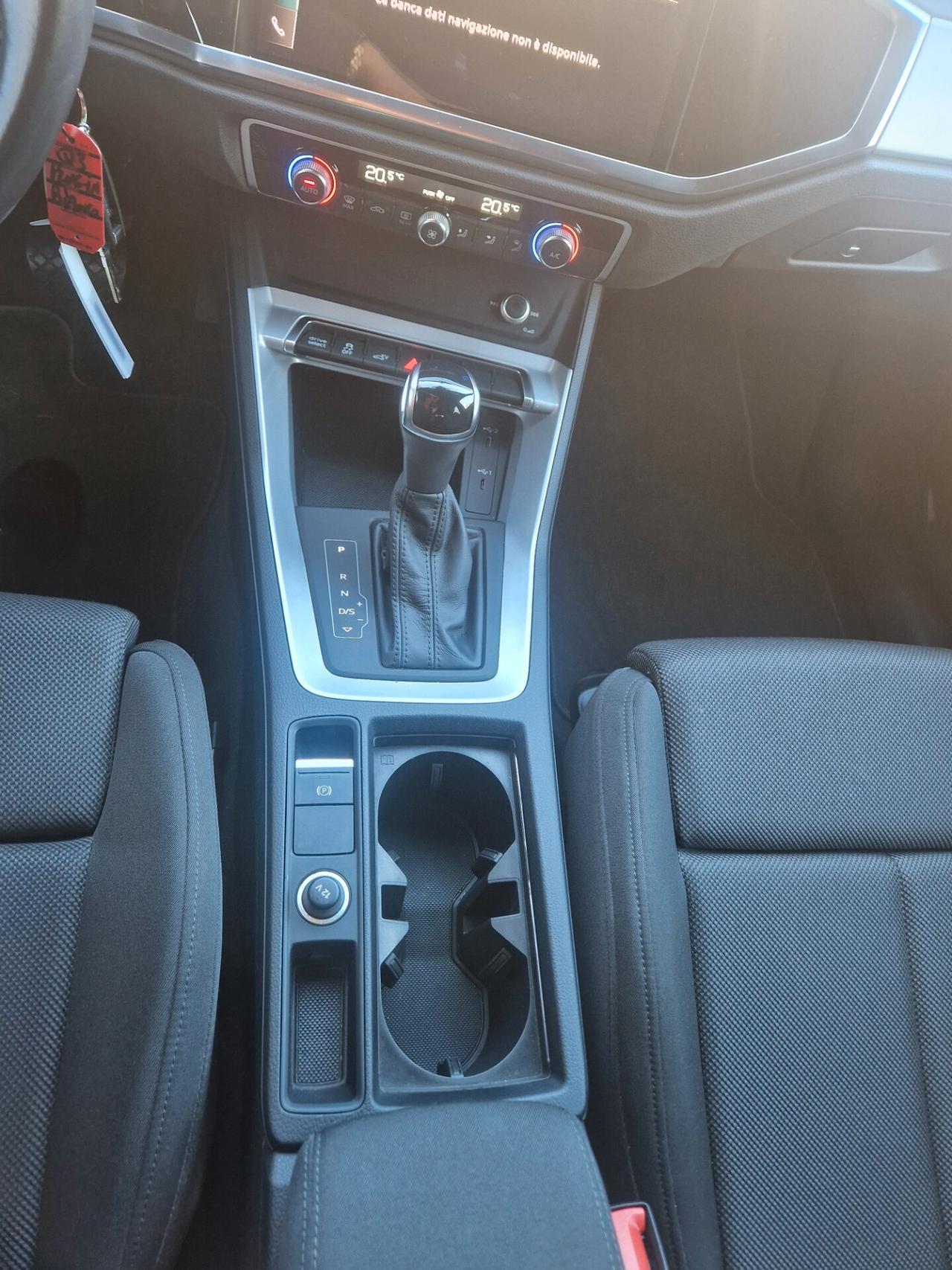 Audi Q3 SPB 35 TFSI S tronic line edition