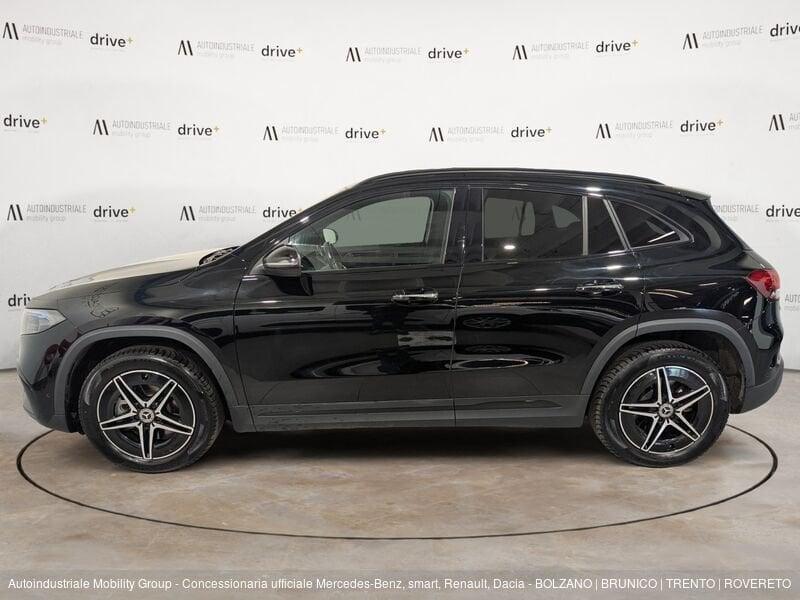 Mercedes-Benz EQA 250 + PREMIUM AUTOMATIC