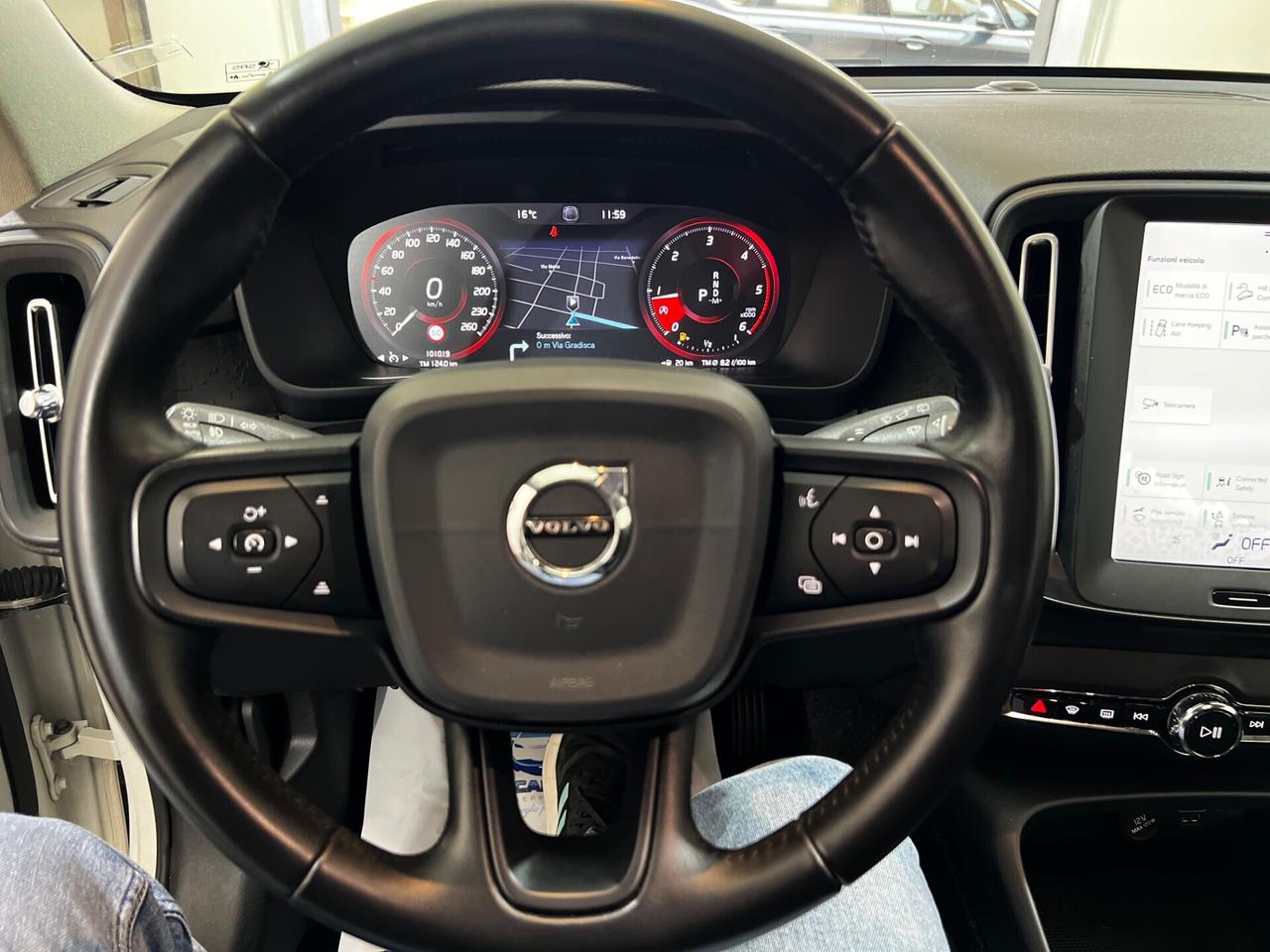 Volvo XC40 D3 LED - CAMERA - VIRTUAL