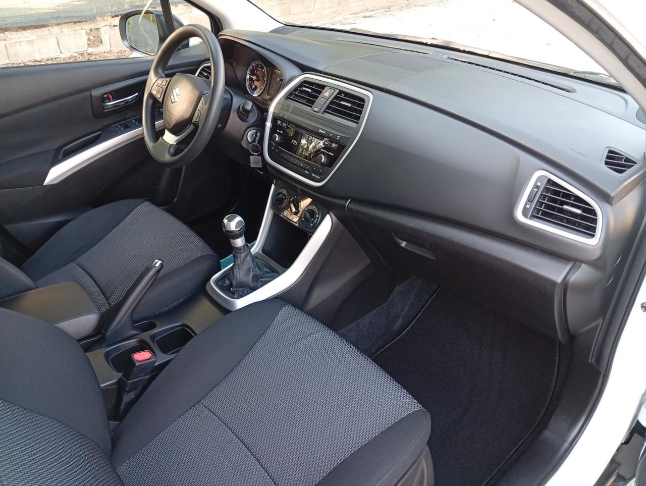 Suzuki S-Cross 1.6 DDiS Star View