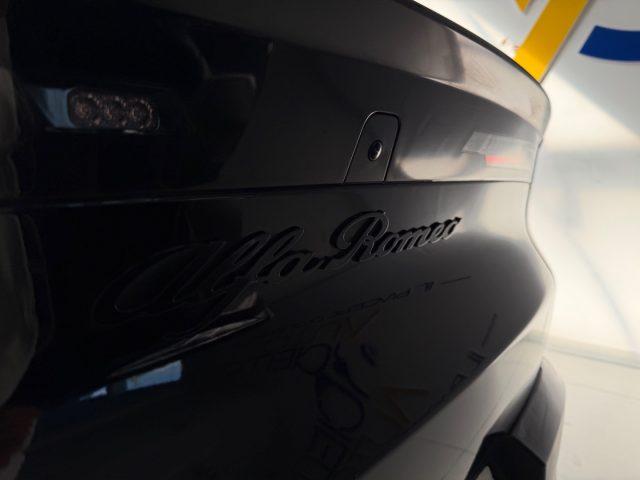 ALFA ROMEO Junior 1.2 136 CV Hybrid eDCT6 Speciale tua da ?299,00